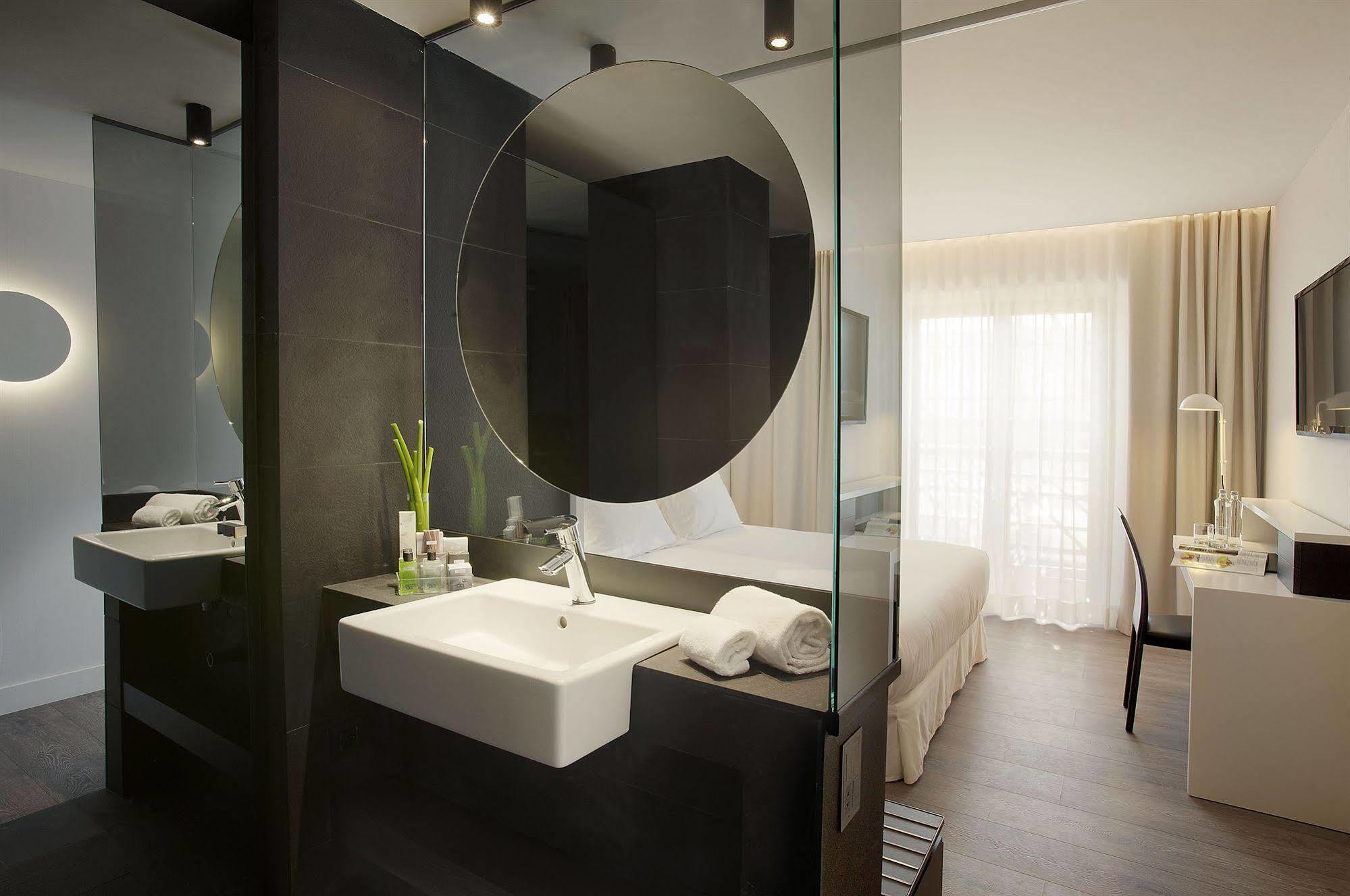 Hotel H10 Port Vell 4* Sup